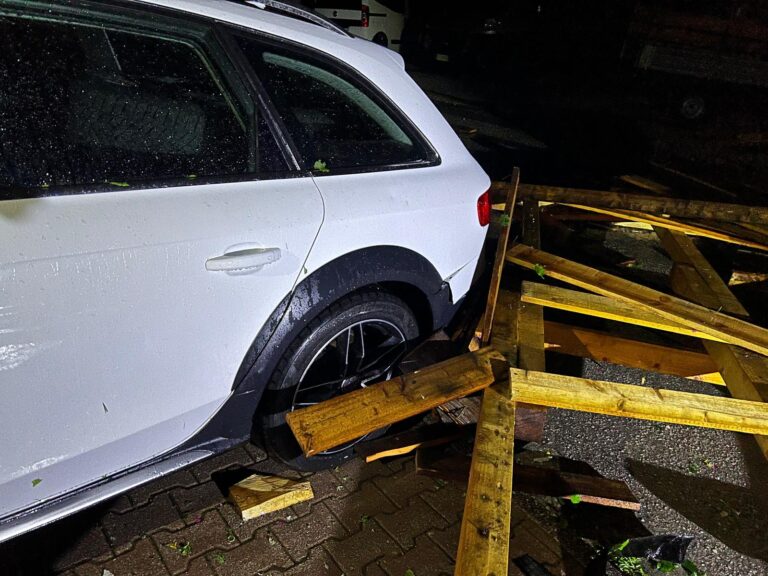 fdb6d089-1508-45a0-b6c4-57fd79686e37