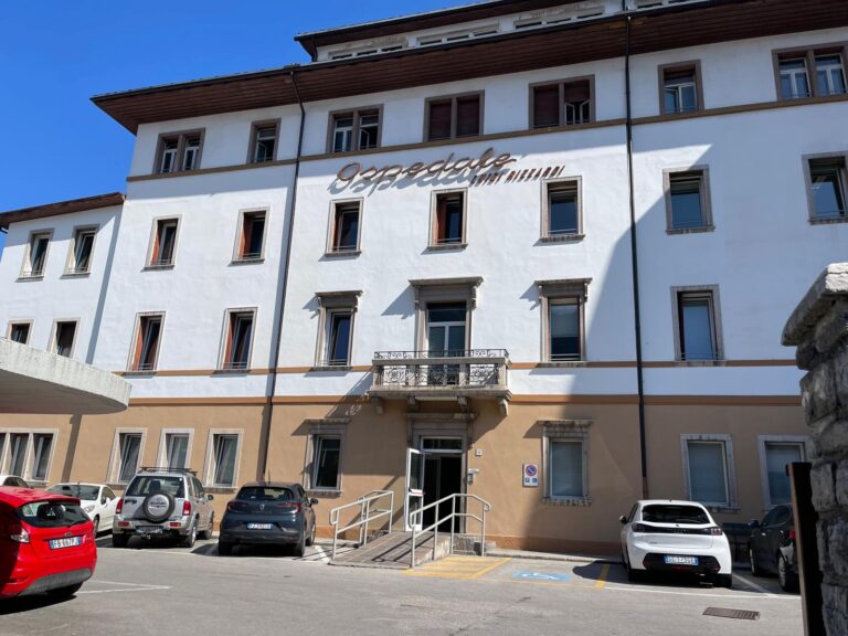 19e5b9ad-75d5-47a6-b049-d998837e7737