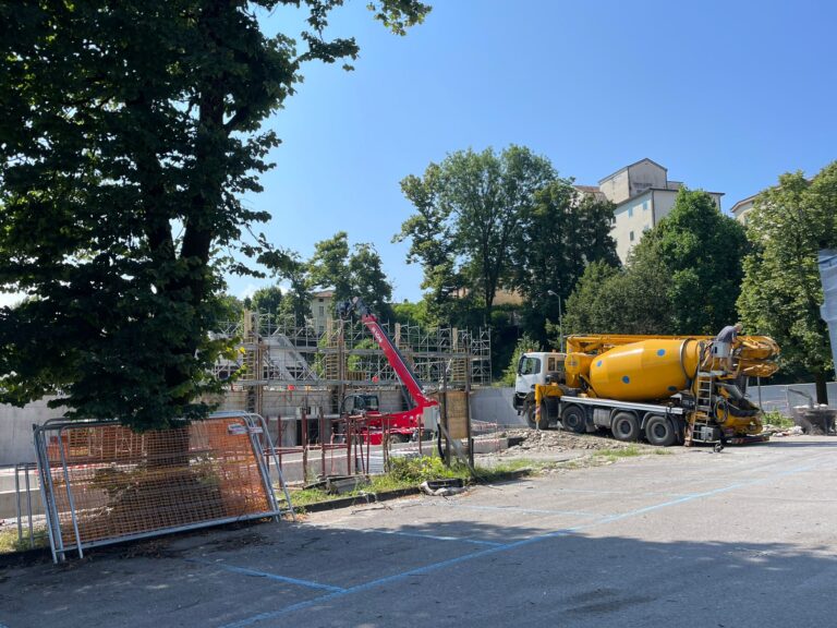 76534901-0972-4503-8e34-4b731820efda