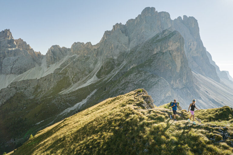 Header Dolomites Ronda ©wisthaler.com_23_08_dolomitisuperski_hike_DJI_0134