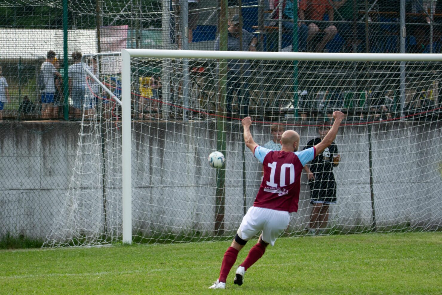 bc7be399-bdc5-43e1-82e5-adc411133d2f