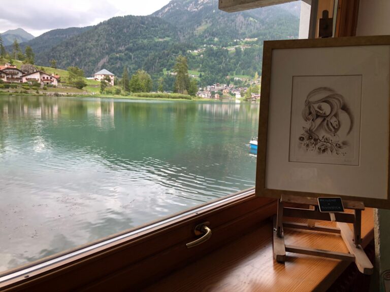 cf079ef1-f6eb-48d0-9daa-765fcb635504