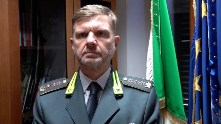 17c969b0-ec69-4007-87d1-0a78f4505c6b