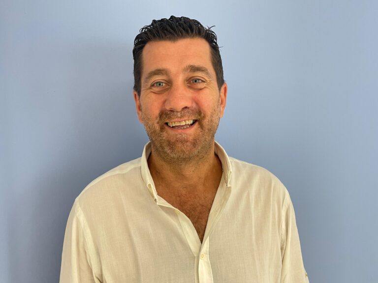 60d59216-ffa7-4364-b0f4-fc68672d18a0