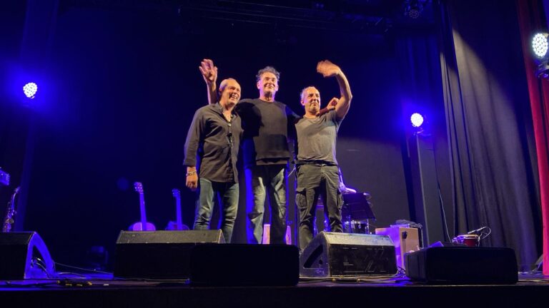 79686358-0d46-4431-aef2-01ff9f131241