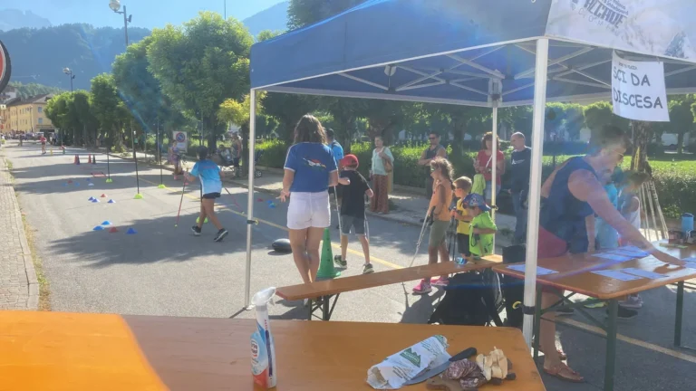 893d47d7-f434-4179-873b-bf4781b9cc15