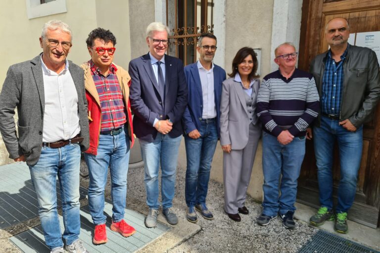 Val Visdende i protagonisti