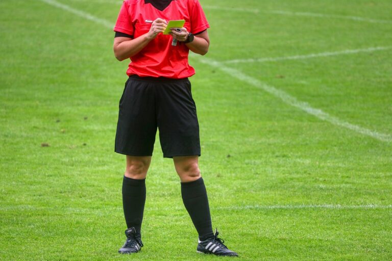 ARBITRO CALCIO