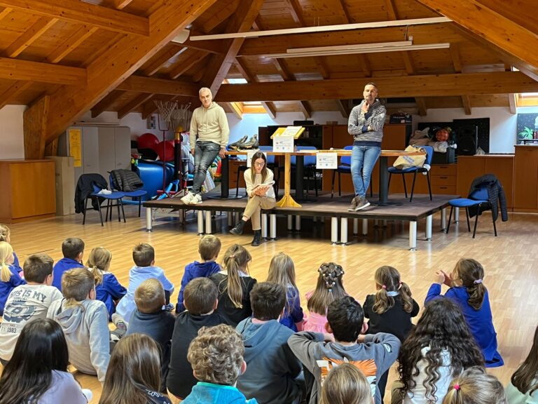 aff66f2f-12b4-49f6-8757-3e424d8874d0