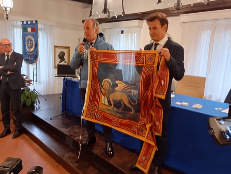 bac5ad0e-f16a-480c-bbd7-26ab316b36cd