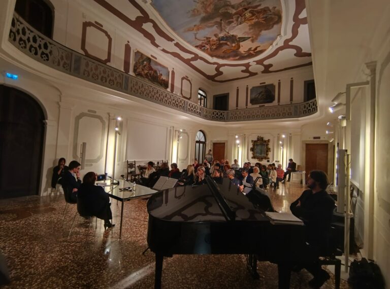 043abf5f-5e00-4d0e-b58b-ddcc3d566278