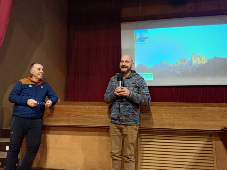 a4ec48ab-2163-4cb8-9f82-f77d6a109e5c