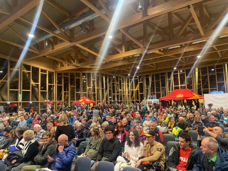 d849d259-9f88-4d0d-9ce2-1f746deffa3d