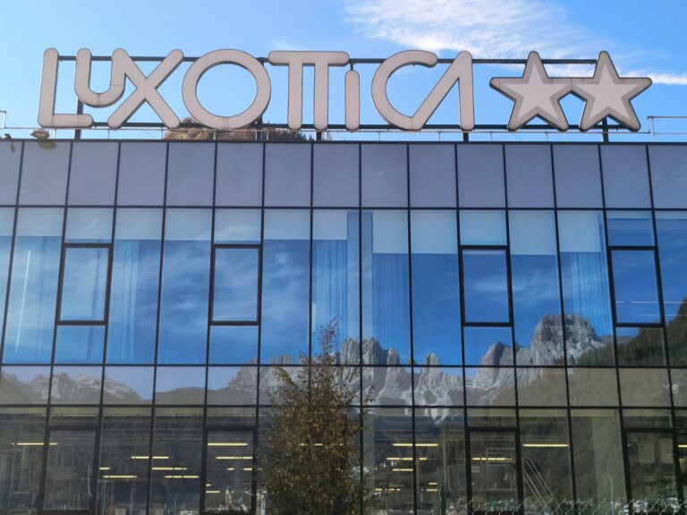 luxottica
