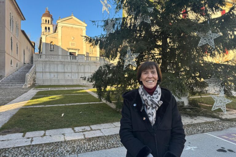 Il Sindaco di Feltre Viviana Fusaro in Piazza Maggiore