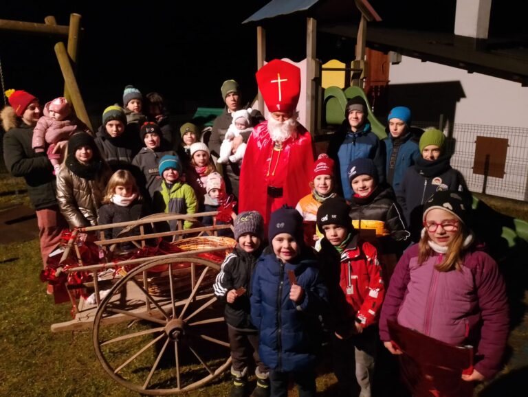 S.Nicolò al parco giochi di Listolade