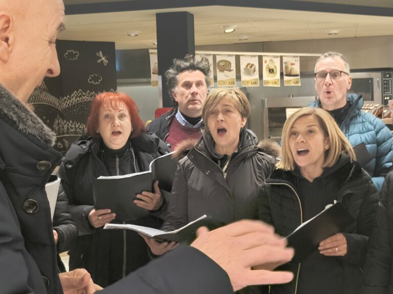 f2091c5a-9f21-4baf-b482-376f8139475d