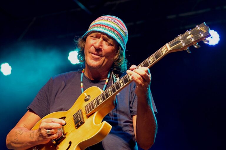 2fdca1a0-2735-4a80-ae61-4d19246956bd