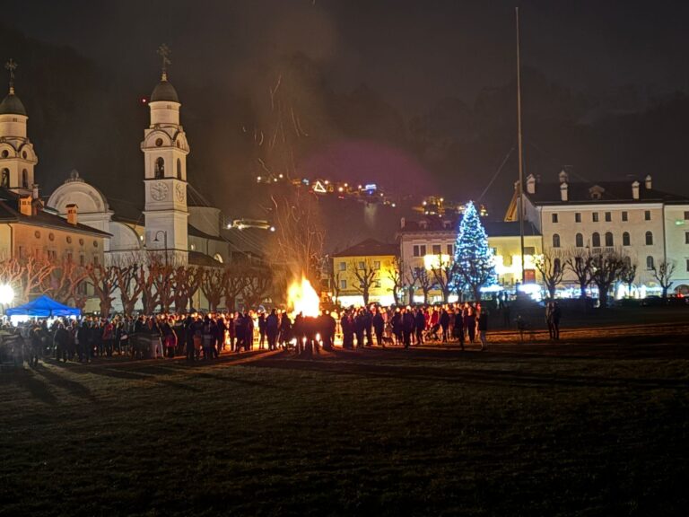 b586809e-b9a5-46b6-a1cc-5dc32aa3070a