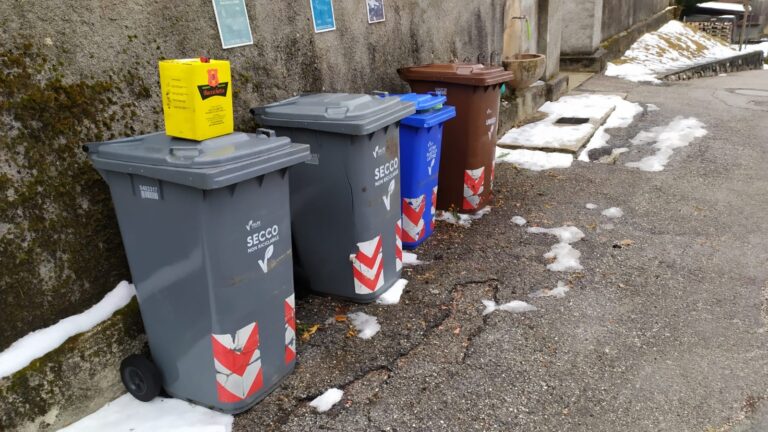 c9b88aac-de55-4726-8e14-b20c9aecf168