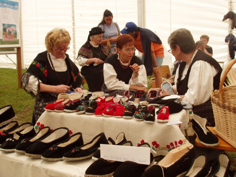 cd23a832-6235-486c-8ef4-5284091832b4