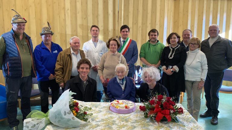 21c7f3ae-0f90-4fb3-9013-ef06c8a4d853