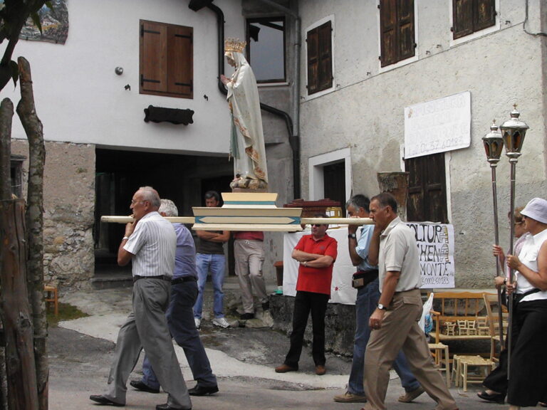 a221f733-028a-4653-940f-3ff9fbd076a2