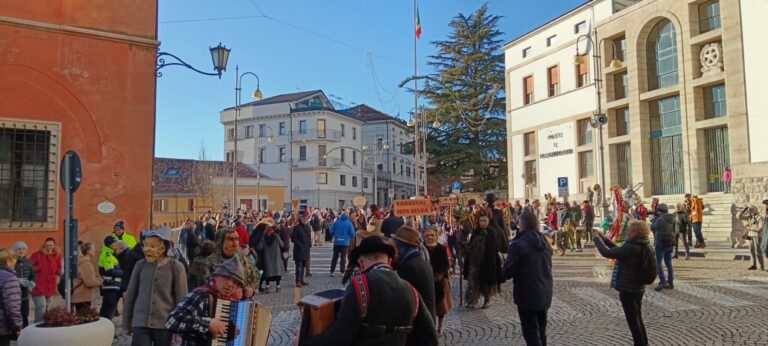 bb428c3b-f7f4-4ab6-9748-a8fd228717c7