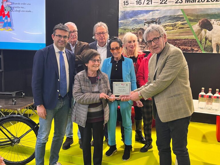 Premio Pocchiesa ad Angelo Grasso