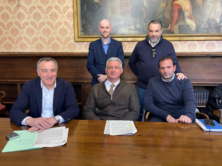 f08b62bf-b92b-4d02-8a92-d0bb69b7668f