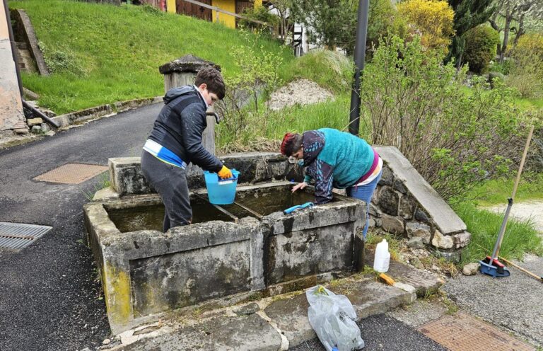 58cf5115-f53a-4d0d-aef3-e4aa21118f6e