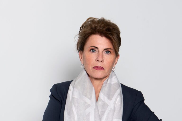 LORRAINE BERTON 2025