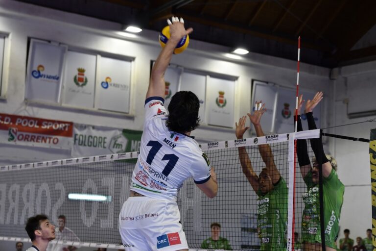 Tocco_mancino_di_Mian