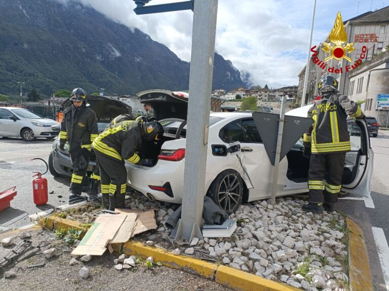 bbc41a7b-7239-4089-afc0-fc5ee7b92cb5