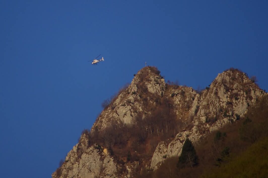 d6ca1532-0722-428c-94ff-6843bd223ac2