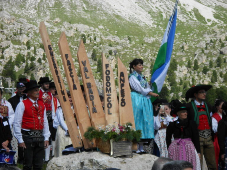 17.07.2016-stele-valli-ladine-passo-Sella-1024×768
