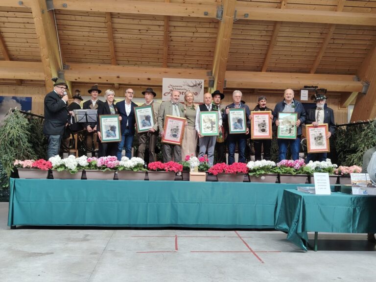 71b2306e-ace4-4953-90c7-ee37bed15df4