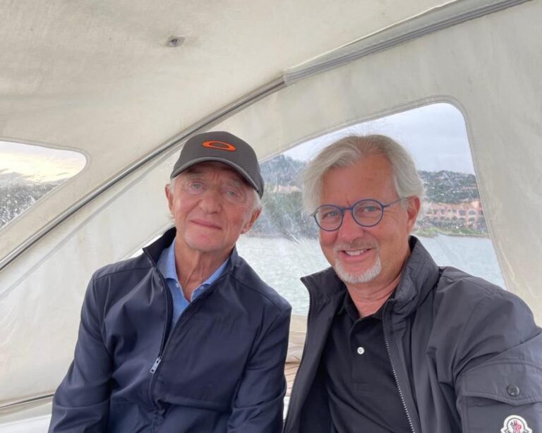 9c19863a-4a2c-467d-8b08-771f51745175