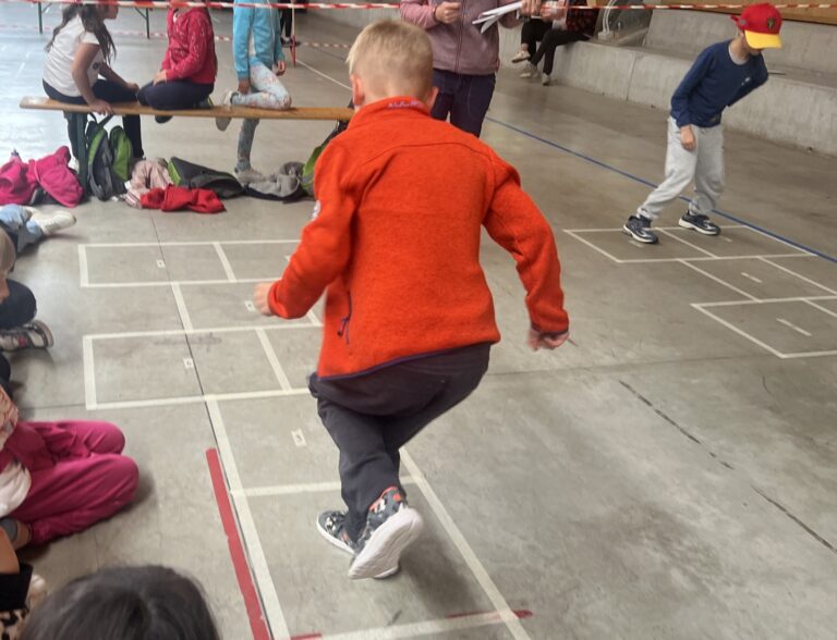 ec9e3b9f-a655-43c6-8a99-87edfde63d28