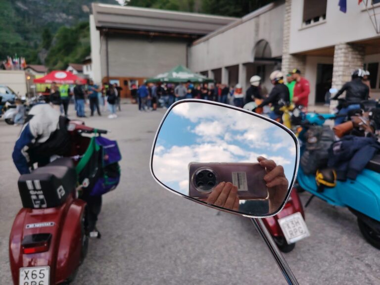 0ff55d2c-a60b-4841-8ae8-e284d5c53b37