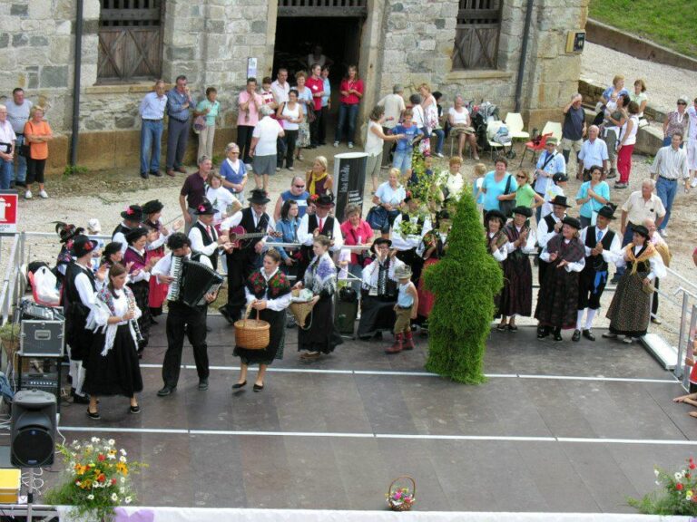 4382f6dc-ef4c-418f-bd7c-6fcc63ea5e63