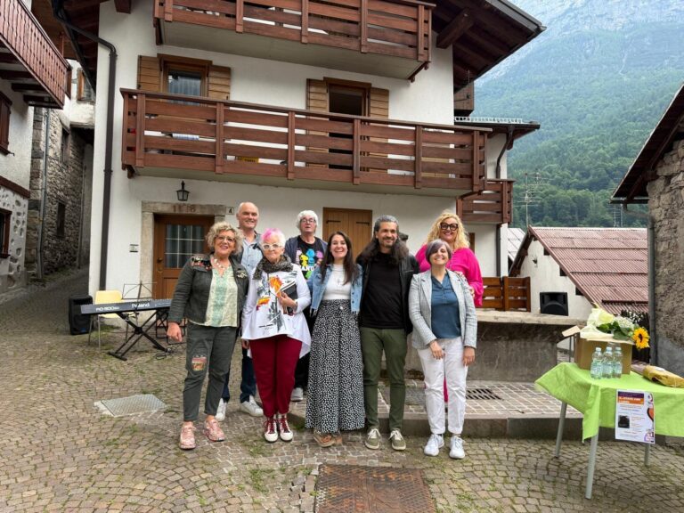 48561f15-ad5d-41a1-a24d-ffbfe9f67829