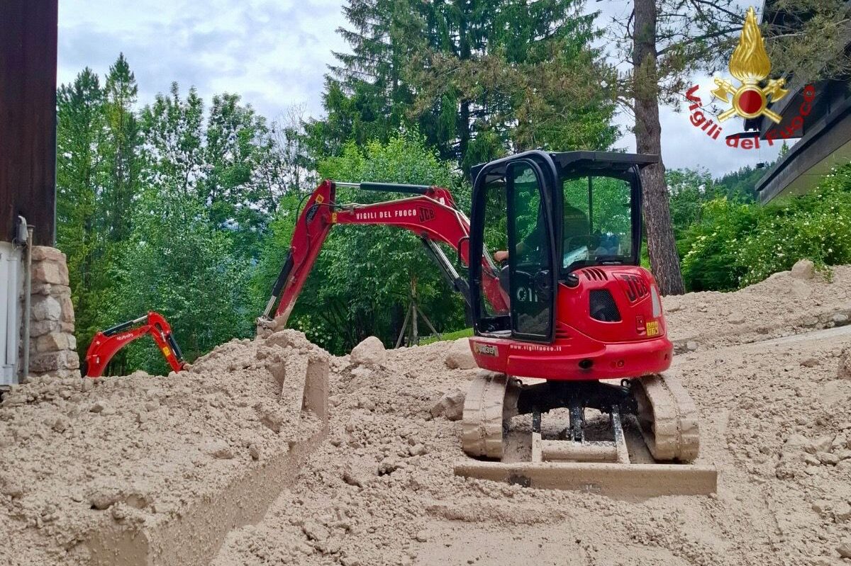 8ef3a256-c9c4-4657-937d-4a89d2e71c0a