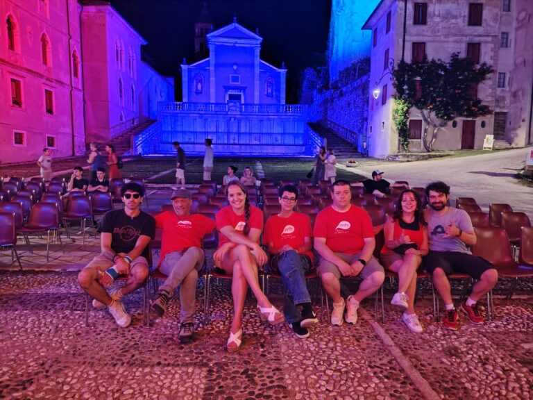 92bb36fb-1348-4d81-857d-df7d76de5810