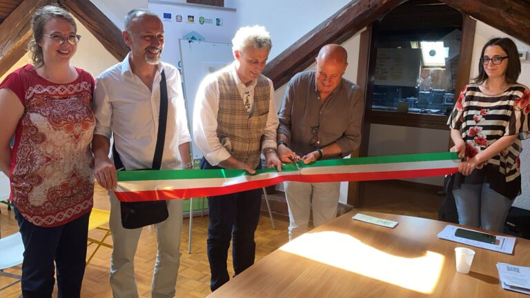 99a9057c-4c7a-428b-9e13-95151ef4983a