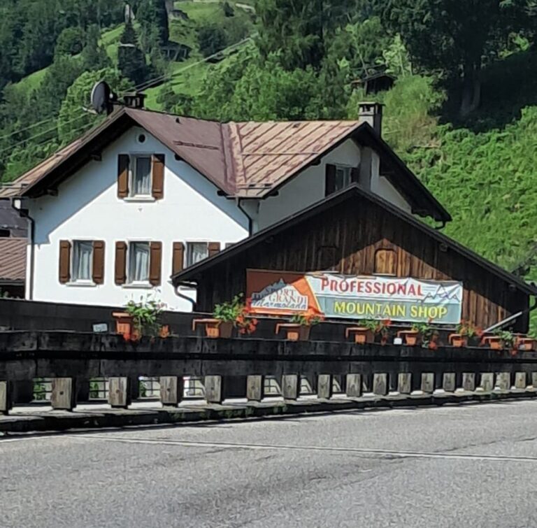 aefd00eb-5bbd-428f-9ea9-ce79bb61e066