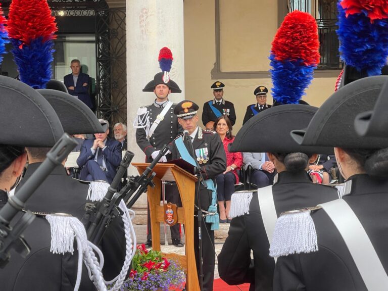 b663dce9-cacd-41c6-a028-df308edeb391