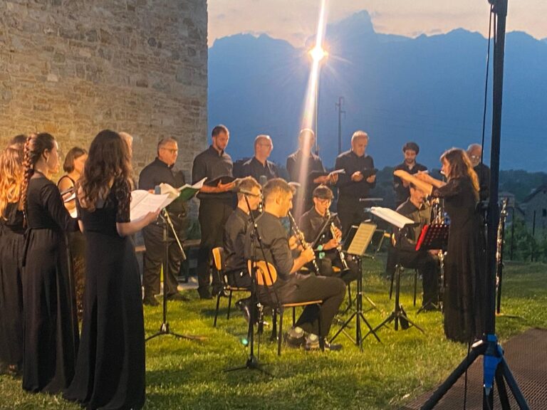 b8437ad1-cfbb-4fb7-8806-db5450bbf157