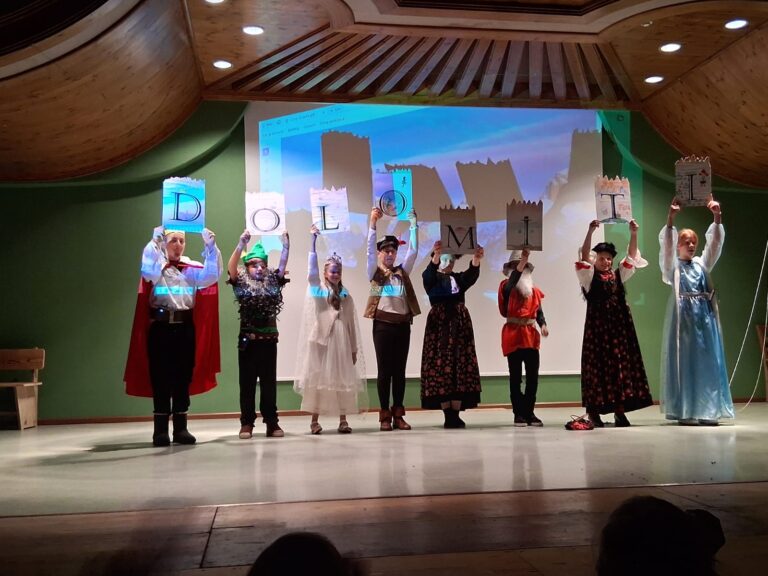 c4326566-6d9d-45f5-bc31-1961b8a361e2