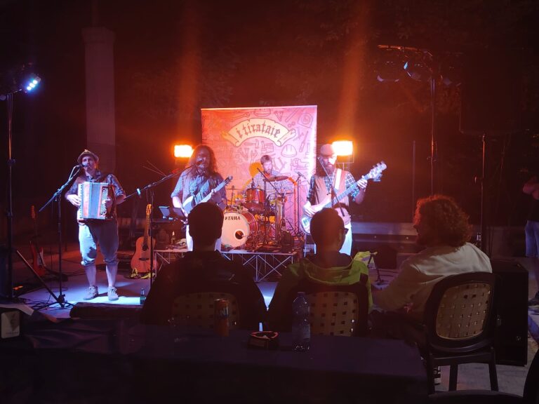 e0537421-bc40-42f9-89a5-a9f7cb8bce20